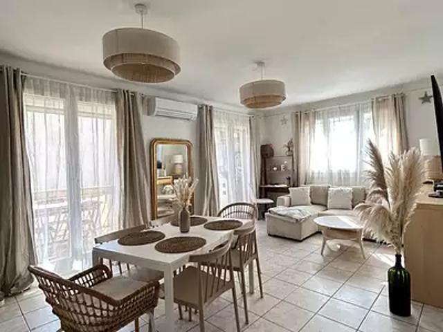 Aubagne 13400 Achat / Vente appartement 4 pièces t4 au dernier étage