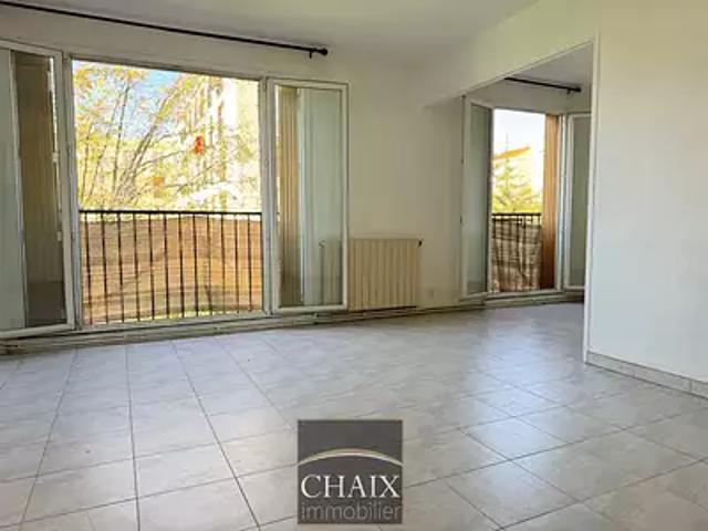 Aubagne 13400 Achat / Vente appartement 4 pièces t4