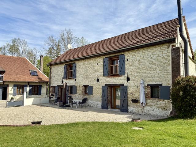 AUBE ENSEMBLE IMMOBILIER DE 2 MAISONS