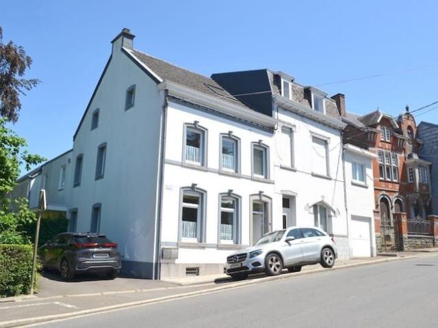 AUBEL: Maison bel étage à louer de 130 m2 3 chambres