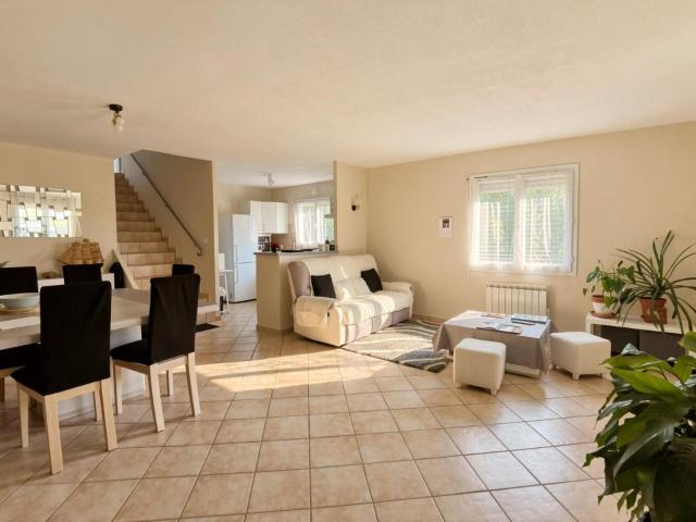 Aubenas Proche Saint Didier 104m² Aubenas