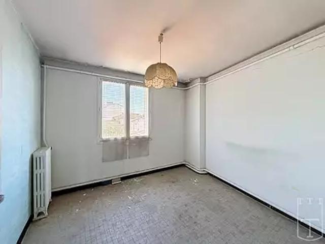 Aubenas 07200 Achat / Vente appartement 3 pièces t3
