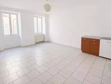 Aubenas 07200 Achat / Vente appartement 3 pièces t3