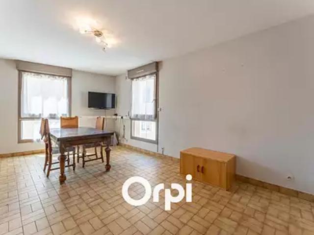 Aubenas 07200 Achat / Vente appartement 4 pièces t4 cave
