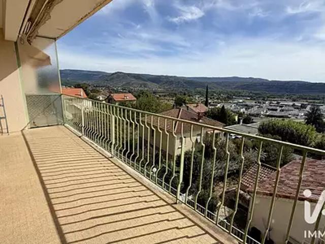 Aubenas 07200 Achat / Vente appartement 4 pièces t4 terrasse cave