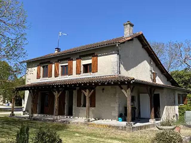 Nabinaud 16390 Achat / Vente maison 7 pièces t7