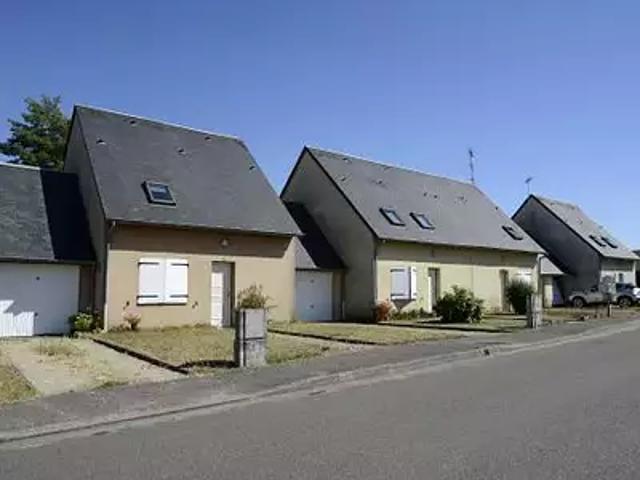 Aubigny sur Nère 18700 Location maison 4 pièces t4