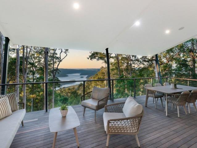 Auction On Site, Friday 10 July at 1pm