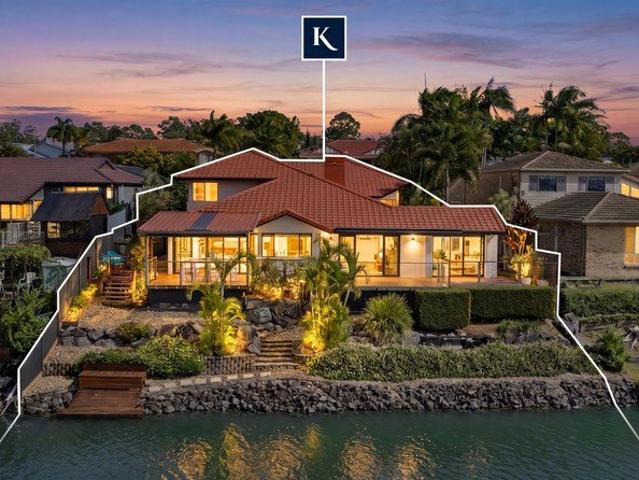 Tranquil Lakefront Residence in Tightly held Enclave