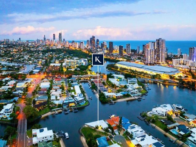 Auction on site, Friday 23 October at 4:30pm