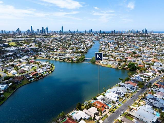 Auction on site, Saturday 31 October at 10:00am