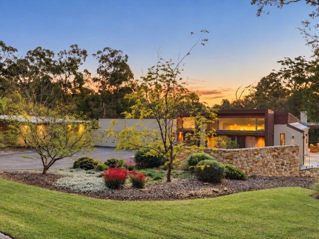 Auction On Site Sunday 8 November 10:30am