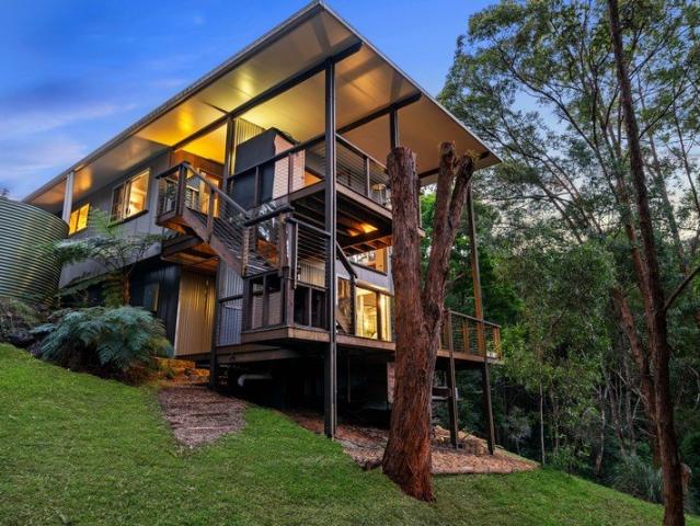 Auction On Site, Wednesday 29 July at 1pm
