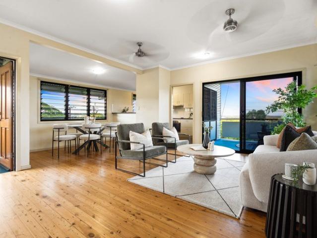 AUCTION A Quintessential Darwin Classic