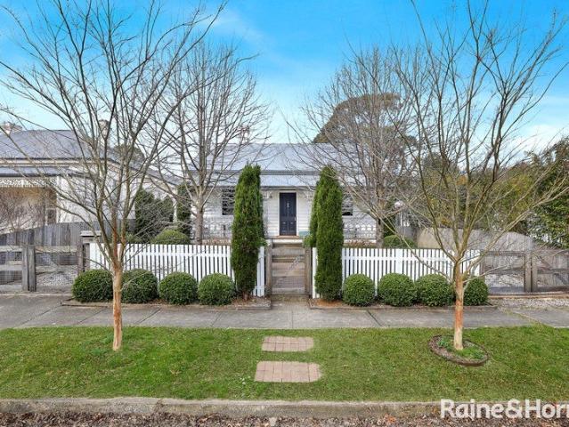 Auction Character, Lifestyle & Location in the Heart of Old Bowral
