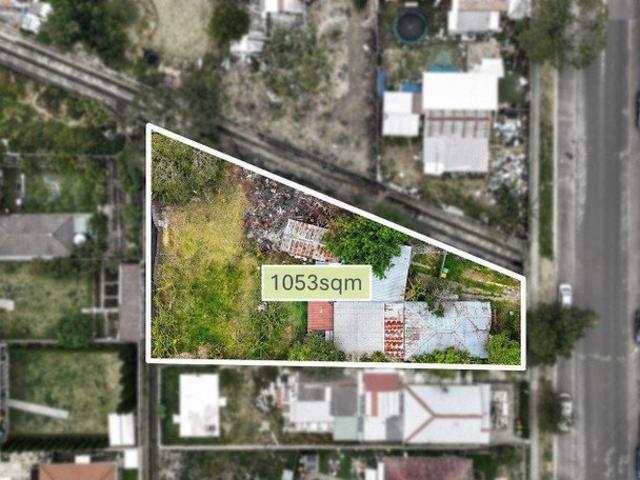 Auction | Guide $1,500,000