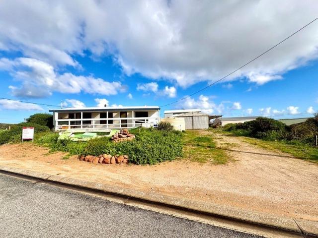 AUCTION in accordance with Section 184 of the Local Government Act 1999 SA