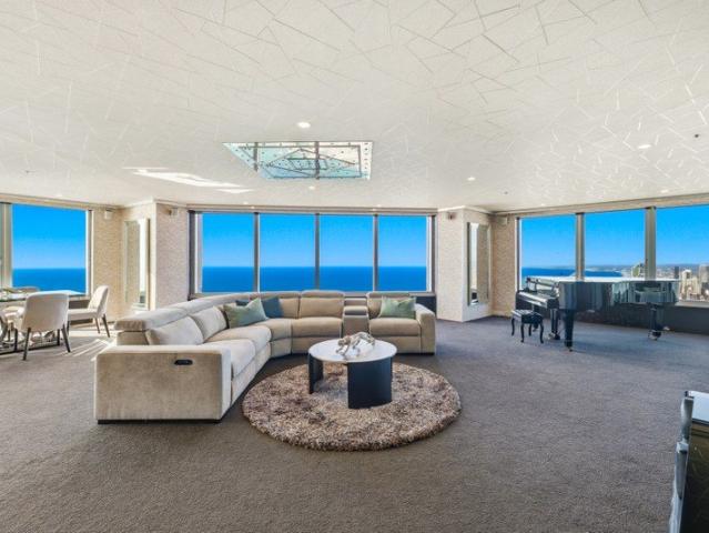 Auction in the Sky. Secure on the the most exclusive addressed in Surfers Paradise