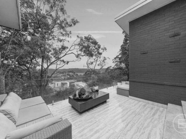 Auction Saturday 14 November at 2:30pm