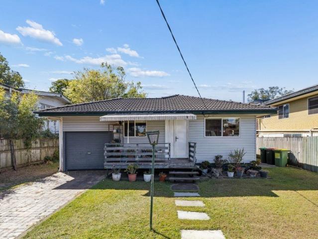 Dual Living On 627m² Site