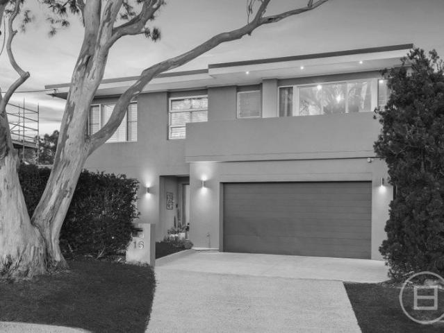 Auction Saturday 26 September at 11:30am