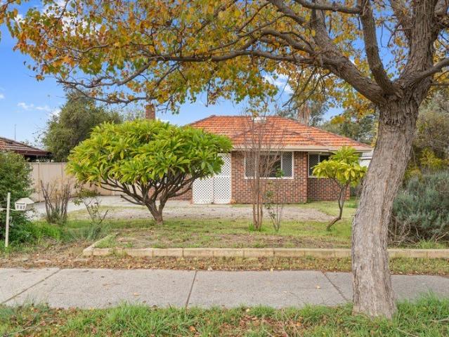 AUCTION: 4TH JULY, 4:00PM START