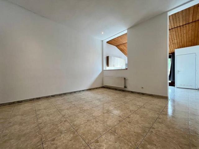 AUCUNE CHARGE COMMUNE ! Lumineux appartement 1 chambre