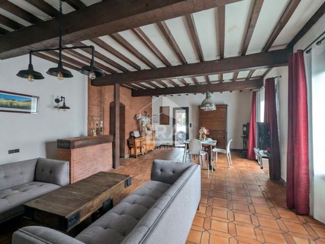 Aucamville familiale toulousaine T5 177 m2 jardin
