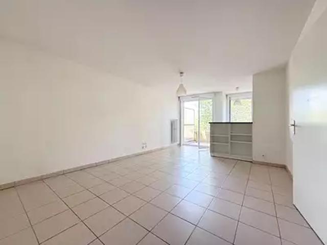 Aucamville 31140 Location appartement 2 pièces t2 balcon