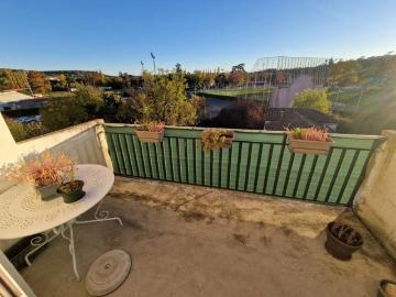 AUCH Appartement T2 avec vue Pyrénées