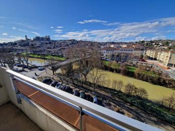 AUCH Centre ville Appartement T4