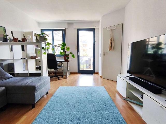 Auch WG geeignet 2 Zimmer Wohnung ca. 53 m² mit Balkon in Aachen zu verkaufen