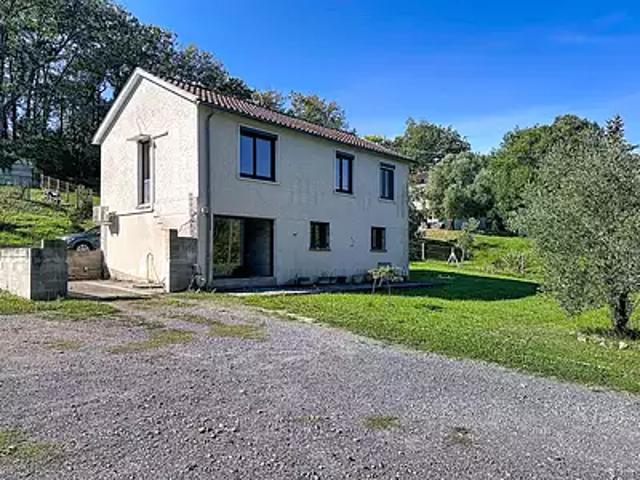 Auch 32000 Achat / Vente maison 3 pièces t3 au dernier étage piscine