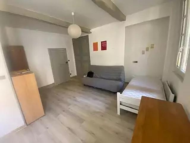 Auch 32000 Location appartement 2 pièces t2 au dernier étage