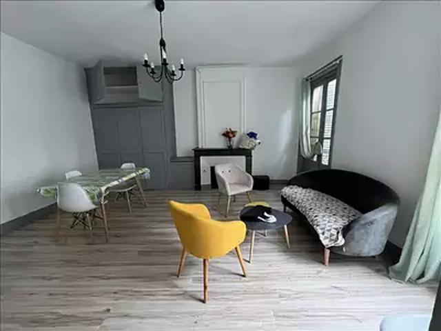 Auch 32000 Location appartement 3 pièces t3 au dernier étage