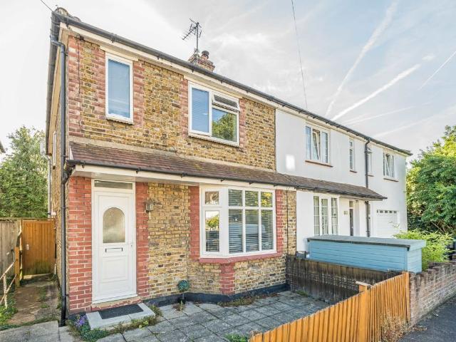 Auckland Road, Kingston KT1, 3 bed property to rent, £2,395 pcm | PrimeLocation