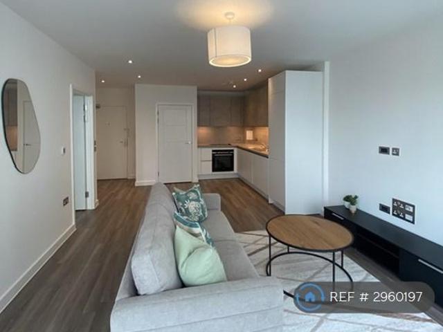 Audax Heights, London, E20 1 bed flat to rent £2,300 pcm £531 pw