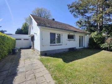 Auderghem 3 Bedroom House with Garden and Garage