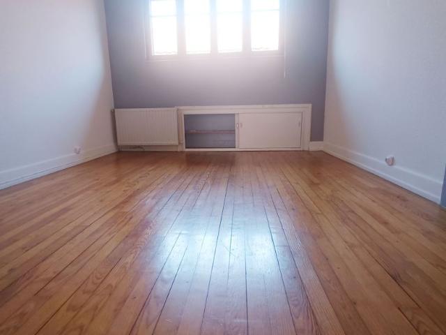 AUDINCOURT T3 lumineux au 1er étage – Proche centre ville, Audincourt 25400