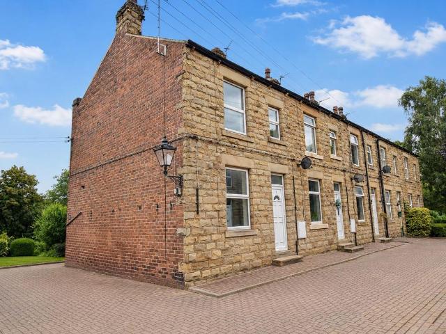 Audsleys Yard, Horbury, Wakefield WF4, 2 bed end terrace house to rent, £975 pcm | PrimeLocation