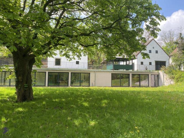 Aufwachen in luxuriöser Kulisse: Erstklassiges Landhaus in 1190 Wien
