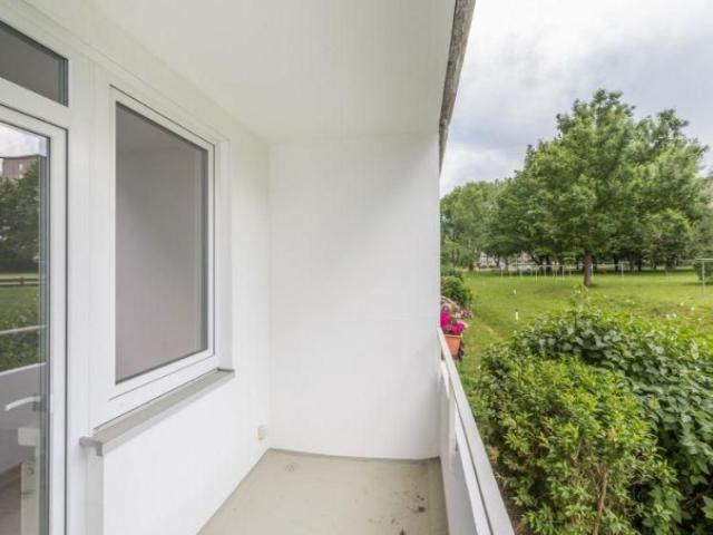Aufzug / Balkon / Ebenerdige Dusche