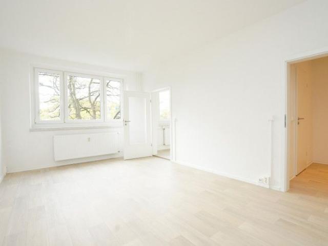 Aufzug / Balkon / Praktischer Grundriss
