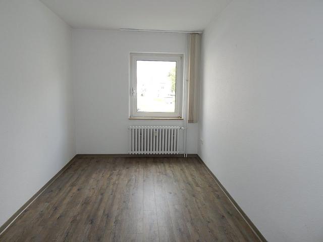 Auf gute Nachbarschaft: bezugsfertige 3 Zimmer Wohnung