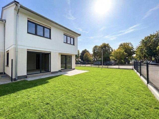 Auf Eigengrund in der Schwarzlackenau ca. 128m2 Garten Provisionsfrei für den Käufer!