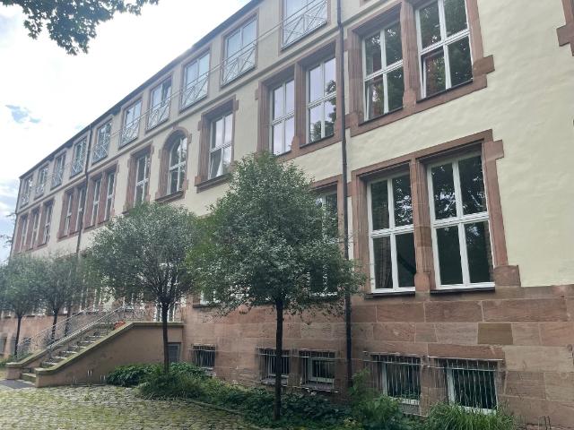 Auf ein Jahr befristet zu vermieten! 1 Zimmerapartment für Studenten!