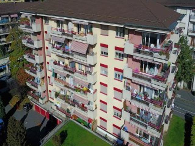 Aufgefrischte 2 Zimmer Wohnung im 2. OG