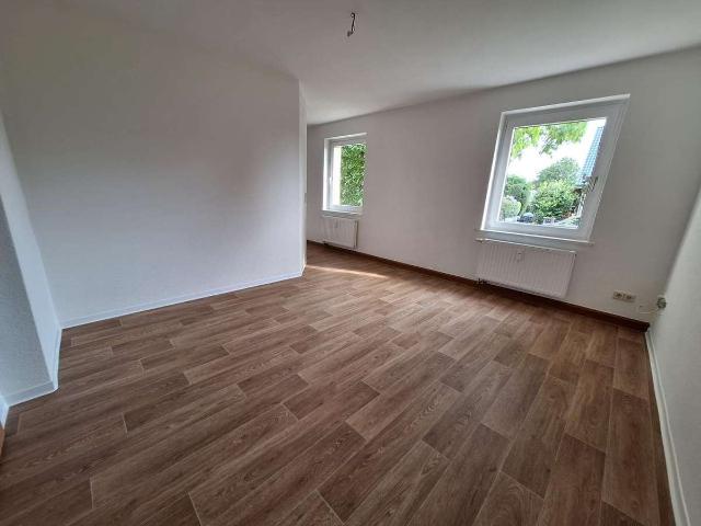 ! Aufgepasst frisch saniert in IHRE neuen Wände!