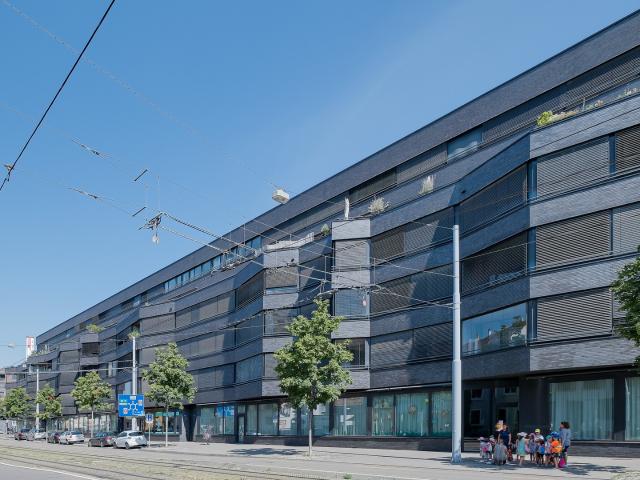 Aufgepasst! Traumhafte Attikawohnung auf 2 Etagen mit 3 Terrassen!