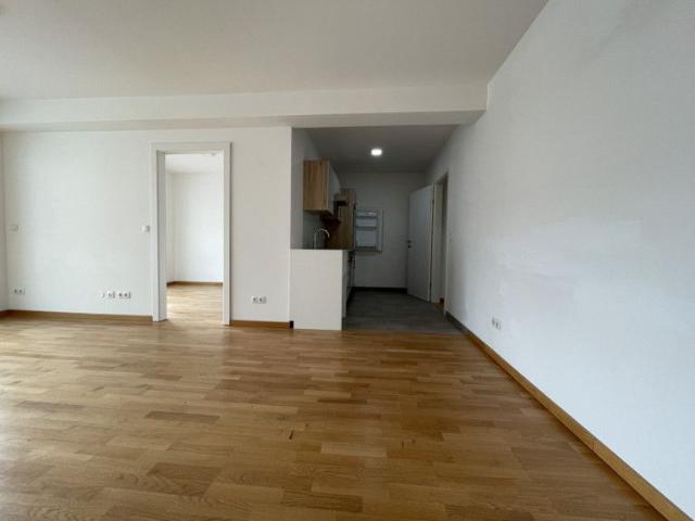 AUFGEPASST: 2 Schlafzimmer + Wohnküche und Balkon Platz zum Wohnen und für HomeOffice